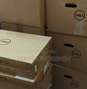 New Laptop Dell 8GB Intel Core i5 SSD 512GB