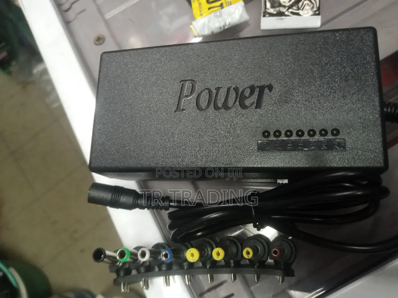 Laptop Charger 12 Volt-19 Volt