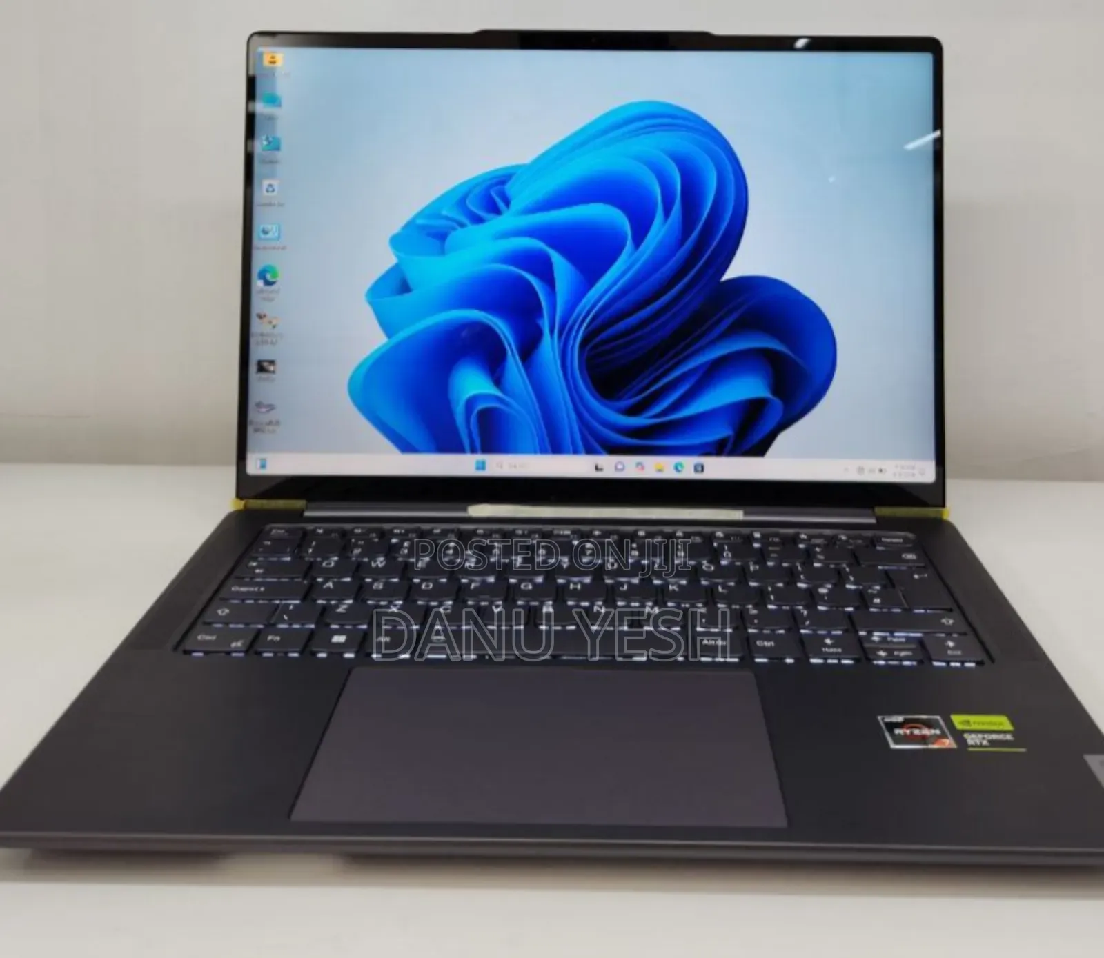 New Laptop Lenovo Yoga 7i 32GB AMD Ryzen 7 SSD 512GB