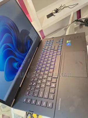 New Laptop HP Omen 17 16GB Intel Core i7 SSD 512GB