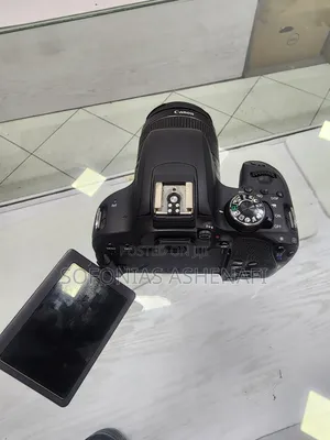 Canon 800d
