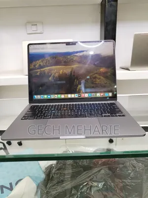 New Laptop Apple MacBook Air 2022 M2 8GB Apple M2 SSD 512GB