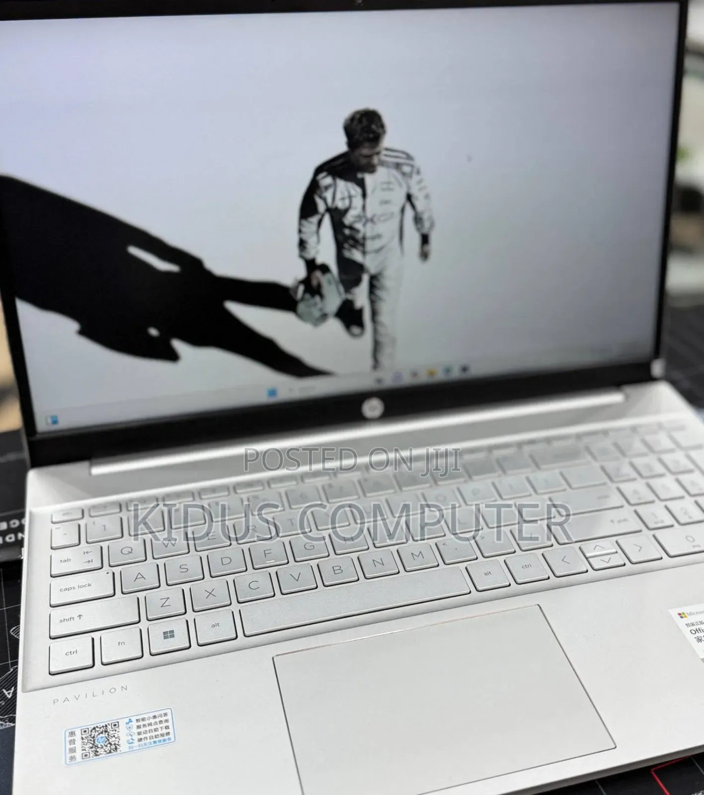 New Laptop HP Pavilion 15 16GB Intel Core i5 SSD 512GB