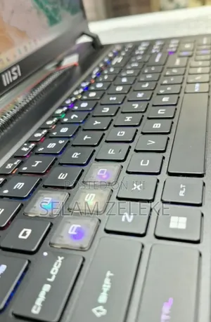 New Laptop MSI 32GB Intel Core i9 SSD 1T