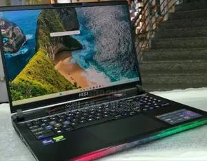 New Laptop MSI 32GB Intel Core i9 SSD 1T