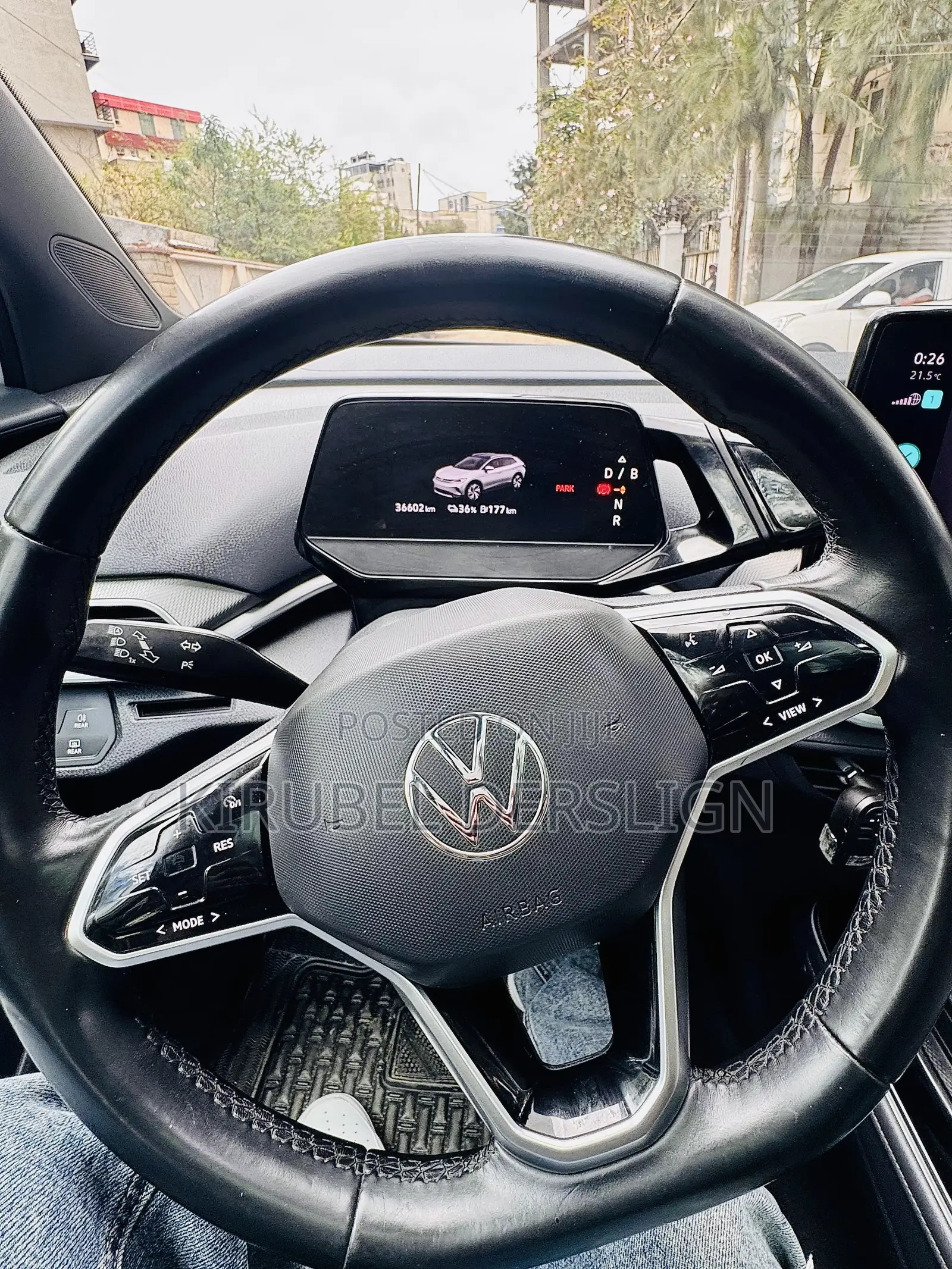 Volkswagen ID.4 Crozz 52 kWh RWD 2022 White