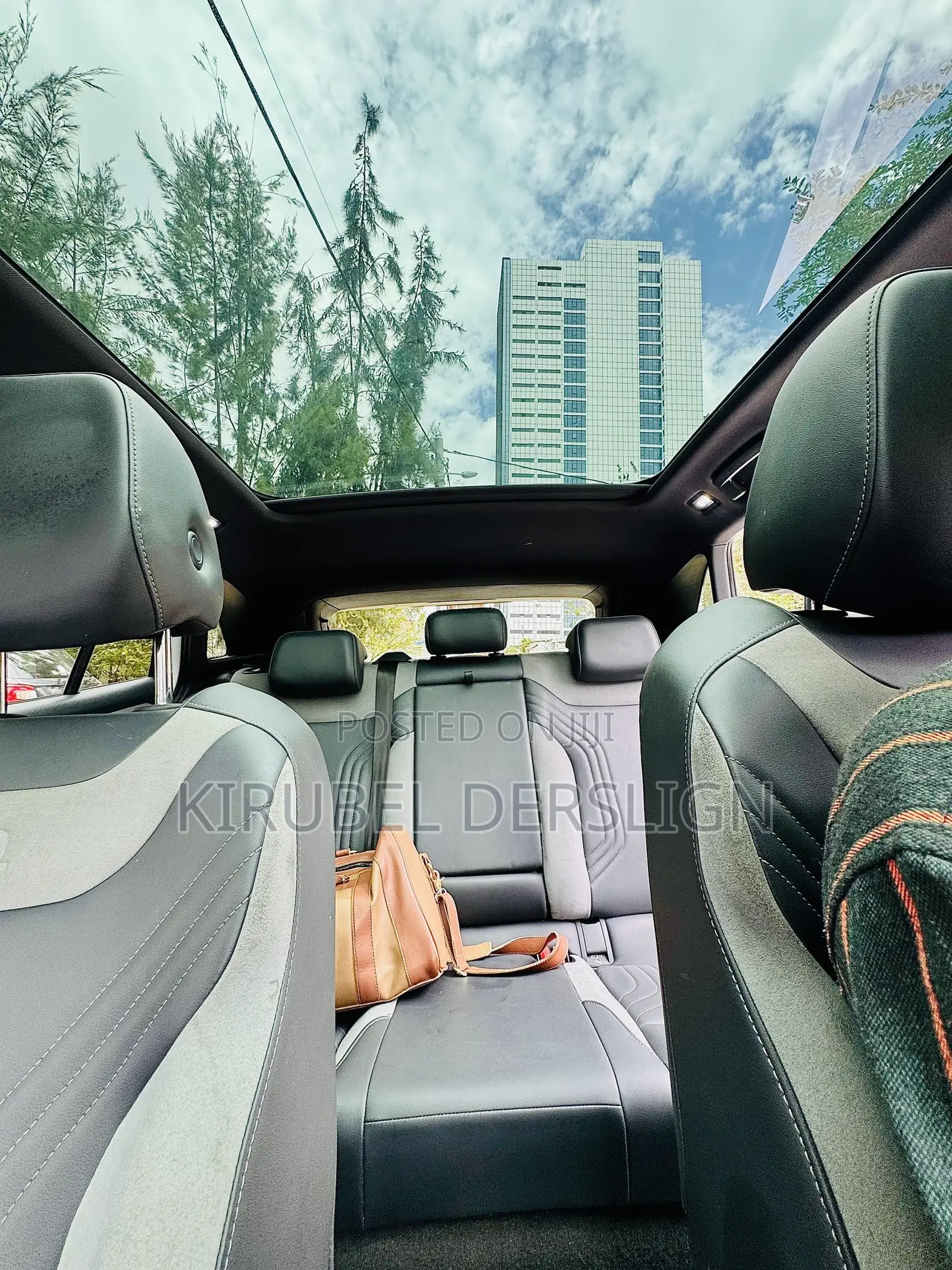 Volkswagen ID.4 Crozz 52 kWh RWD 2022 White