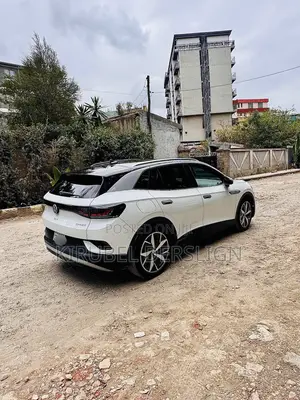 Volkswagen ID.4 Crozz 52 kWh RWD 2022 White