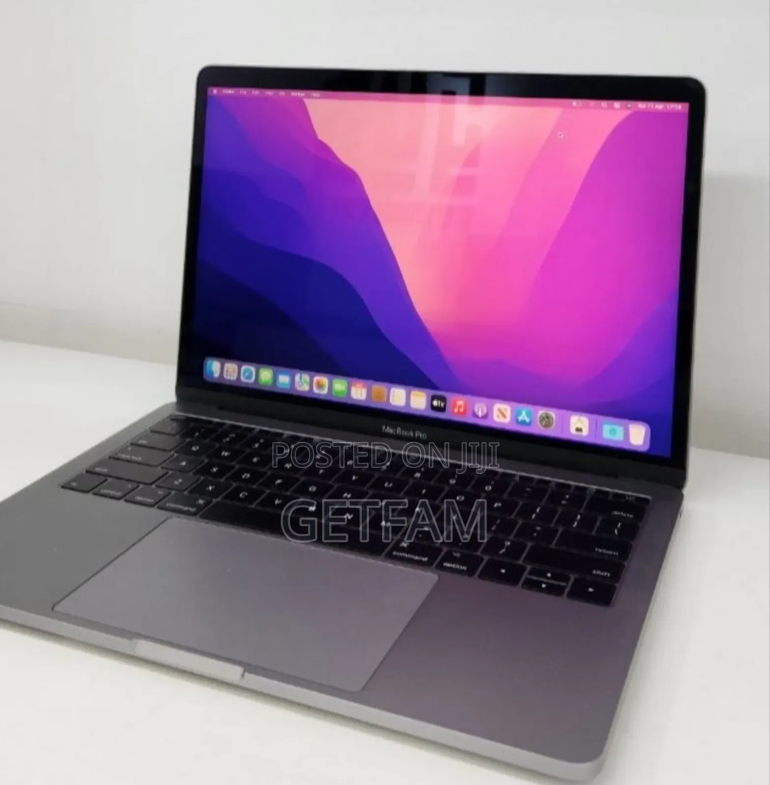 New Laptop Apple MacBook Pro 2017 8GB Intel Core i5 SSD 128GB