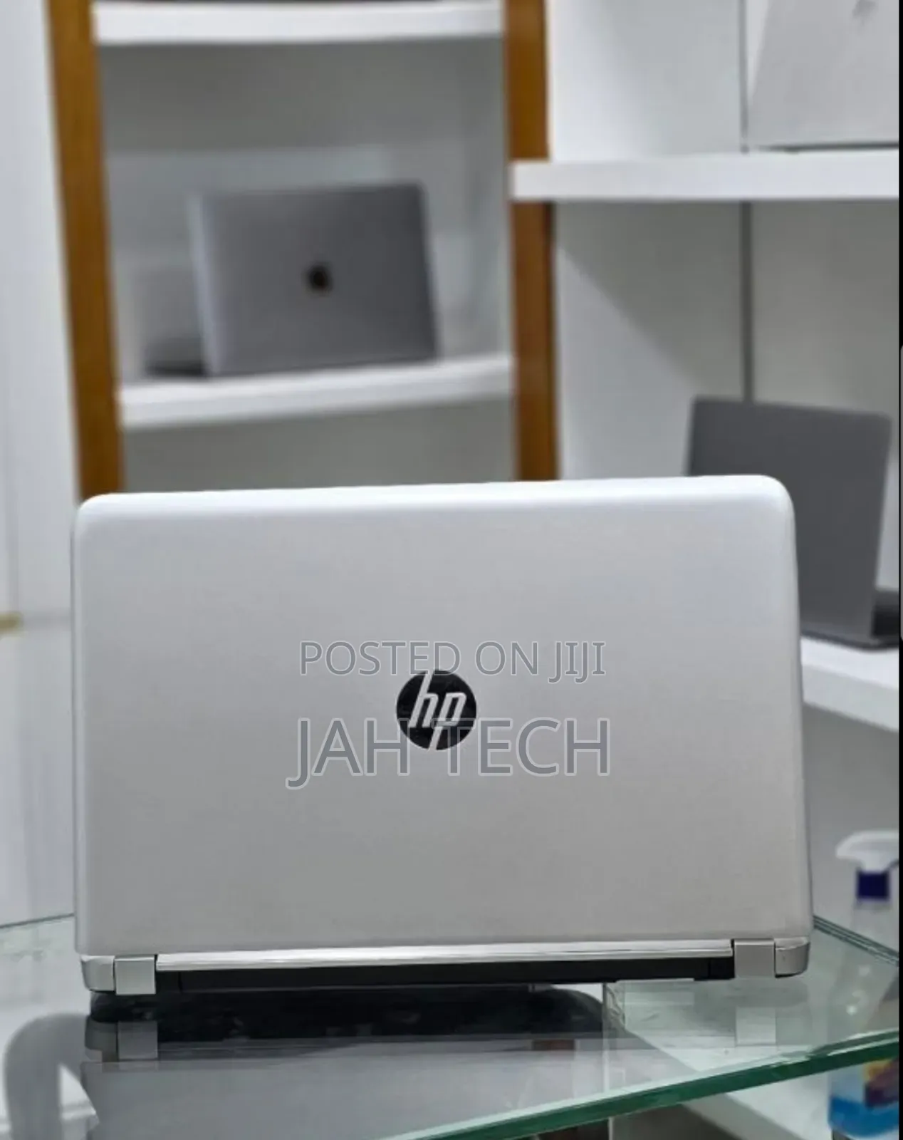 New Laptop HP Pavilion 15 8GB Intel Core i5 HDD 1T