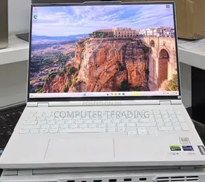 New Laptop Lenovo 16GB Intel Core i9 SSD 1T