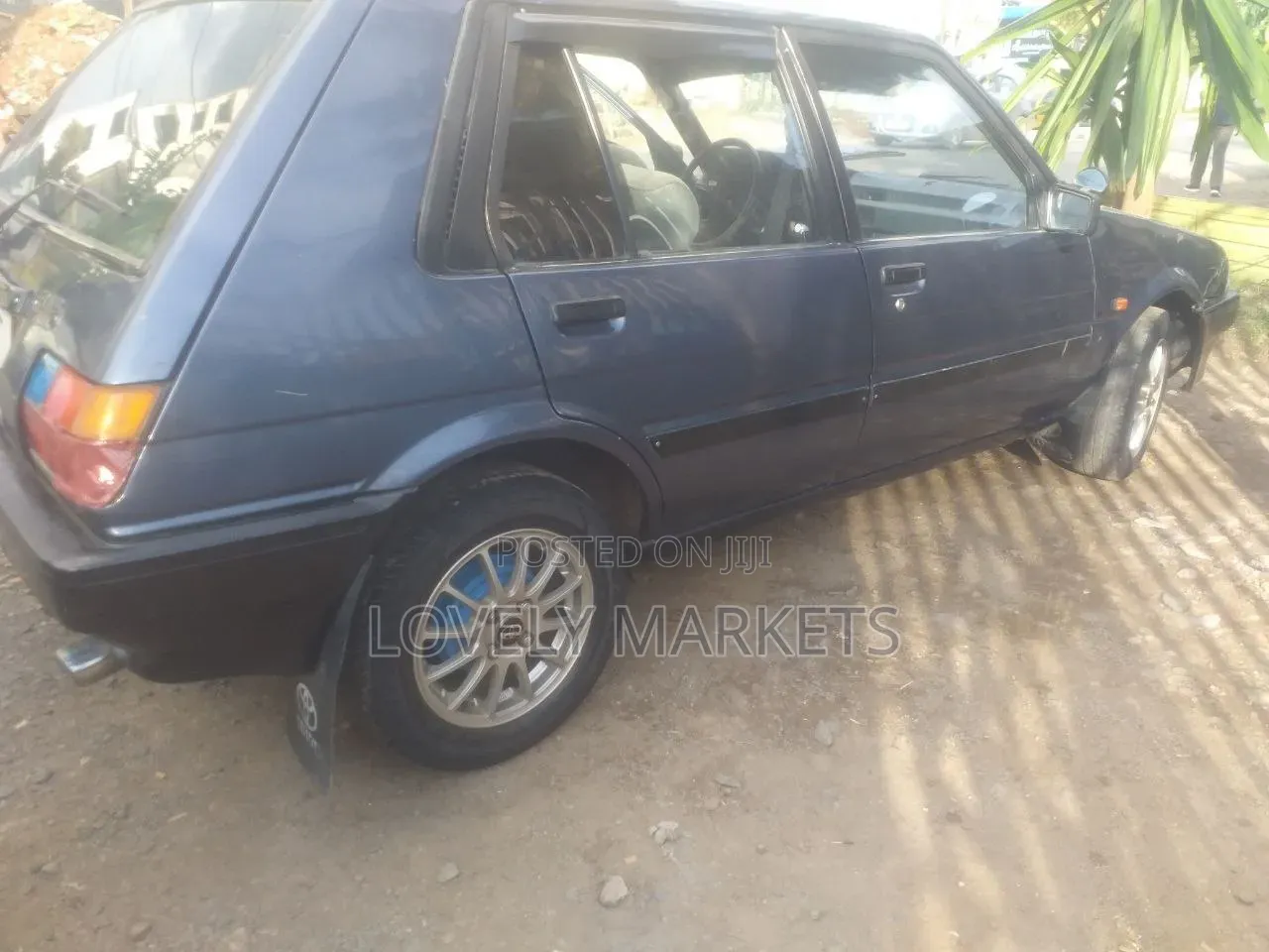 Toyota Corolla 1986 Blue