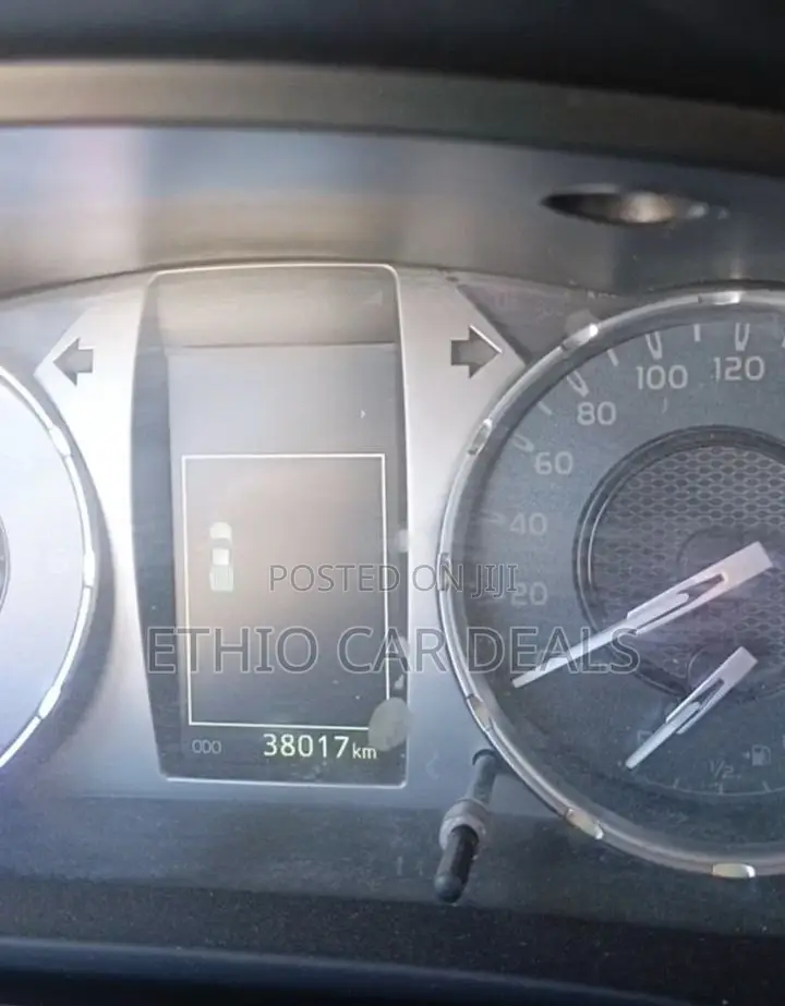 Toyota Hilux 2021 Beige