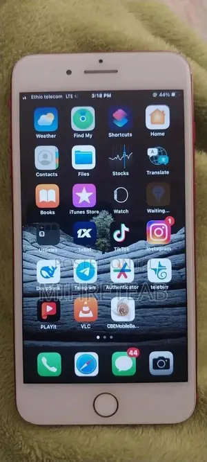 Apple iPhone 7 Plus 128 GB Red