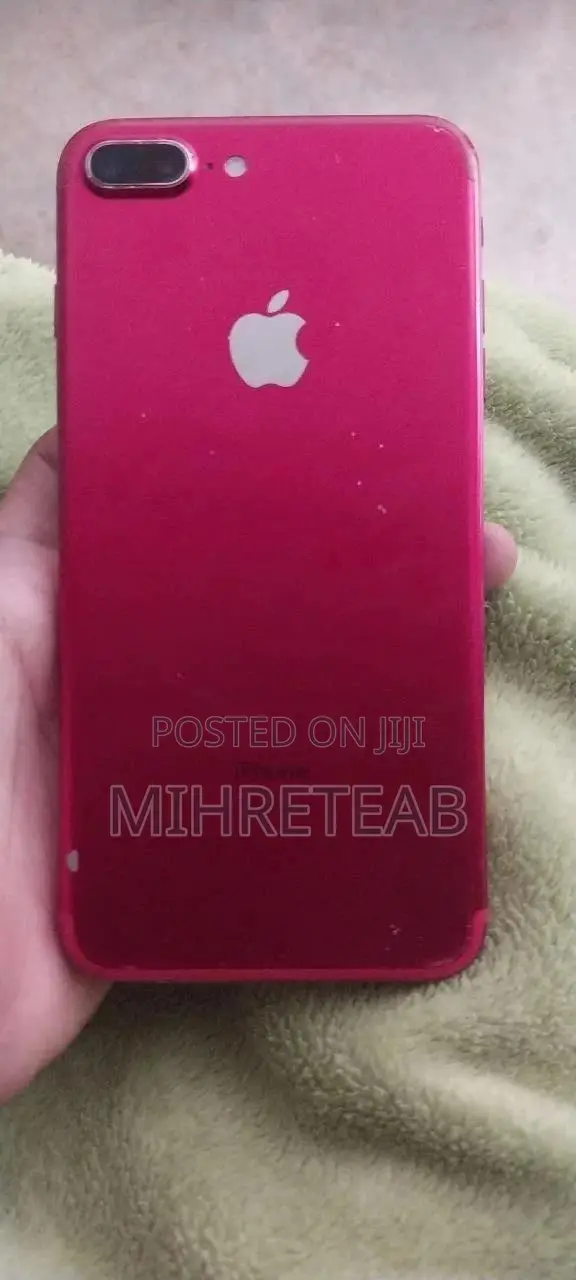 Apple iPhone 7 Plus 128 GB Red