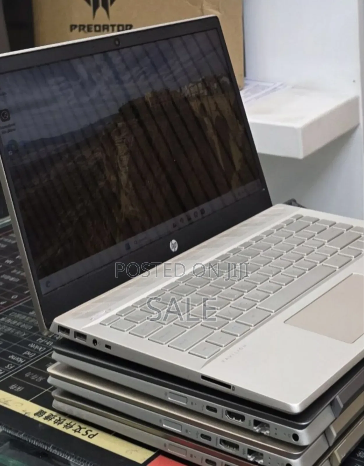New Laptop HP Pavilion 15 8GB Intel Core i5 SSD 512GB
