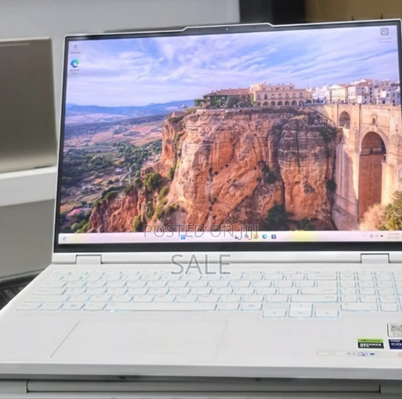 New Laptop Lenovo Yoga 910 16GB Intel Core i9 SSD 1T