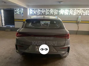 BYD E2 43 kWh 94 hp FWD 2025 Gray