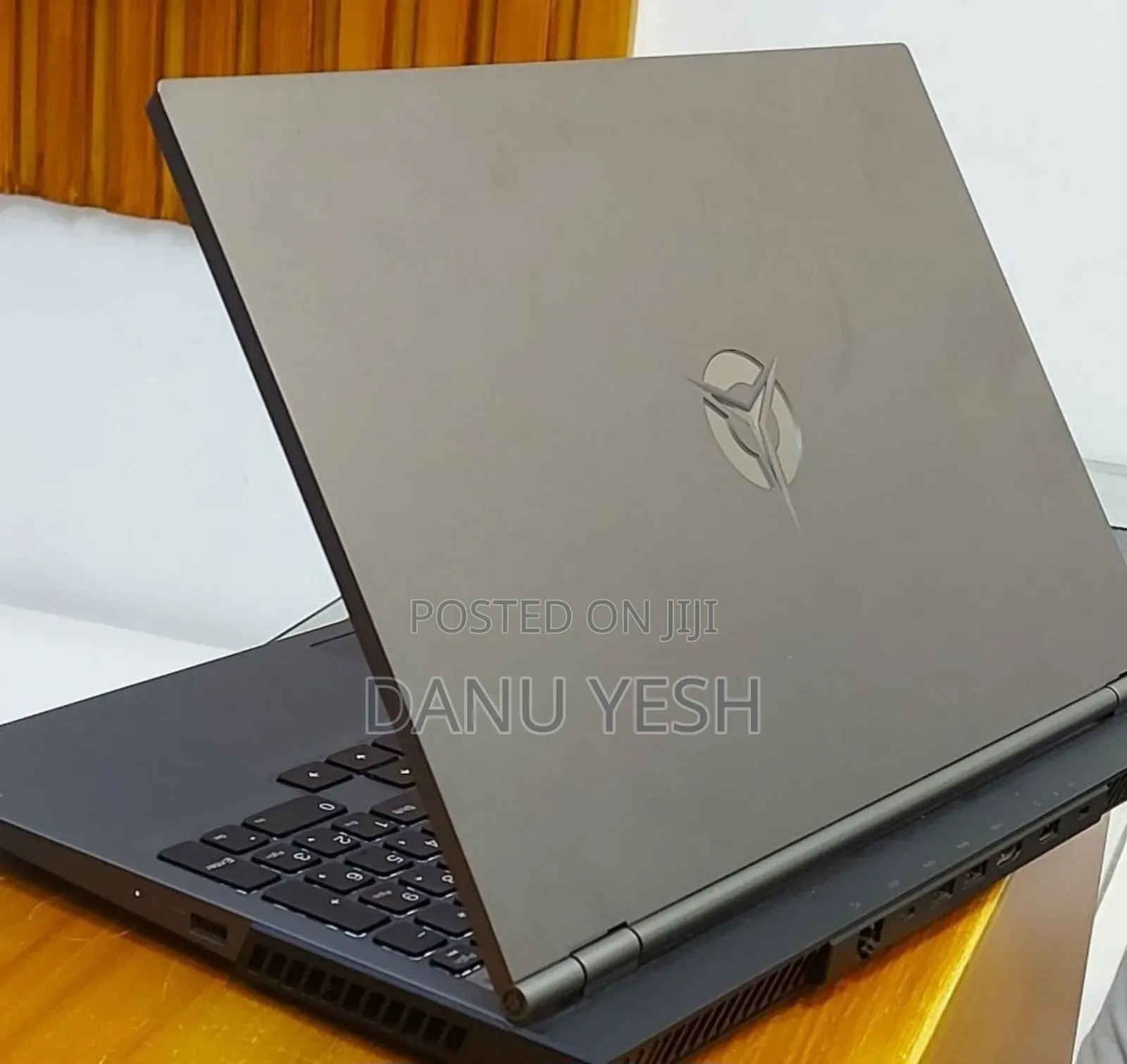 New Lenovo Legion Y7000P IRX9 Gaming Laptop 8GB Intel Core i7 SSD 512GB