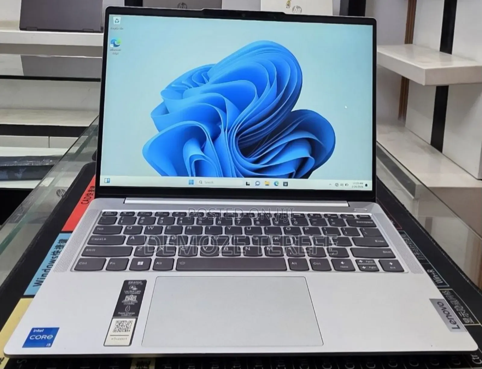 New Laptop Lenovo Ideapad 3 16GB Intel Core i5 SSD 512GB