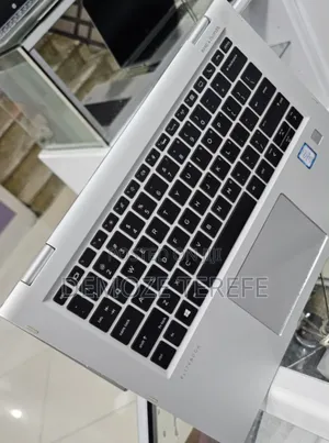 New Laptop HP EliteBook 1030 8GB Intel Core i5 SSD 256GB