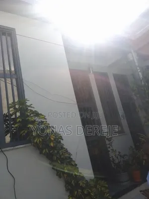 Furnished 6bdrm House in ዱከም /Dukem, East Shewa for sale