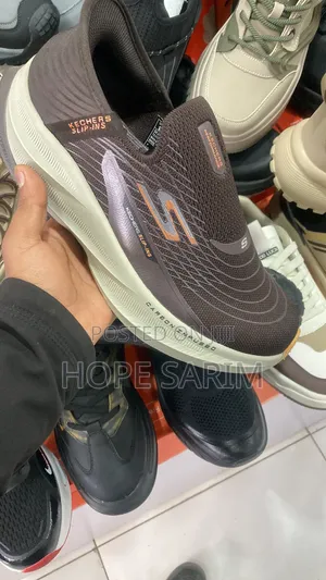 Skechers Slip-Ins Max