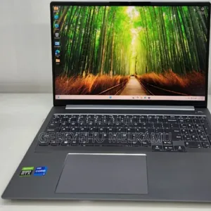 New Laptop Lenovo 32GB Intel Core i7 SSD 512GB