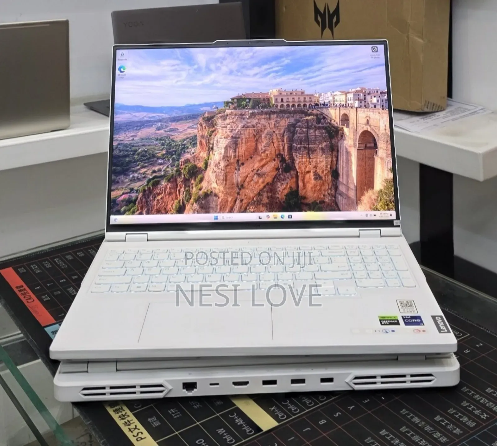 New Laptop Lenovo Legion Y740 16GB Intel Core i9 SSD 1T