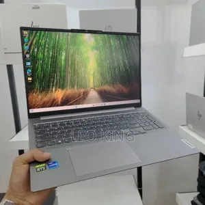 New Laptop Lenovo ThinkBook 15 16GB Intel Core i7 SSD 512GB