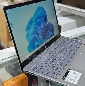 New Laptop HP Stream Notebook 16GB AMD Ryzen 5 SSD 256GB