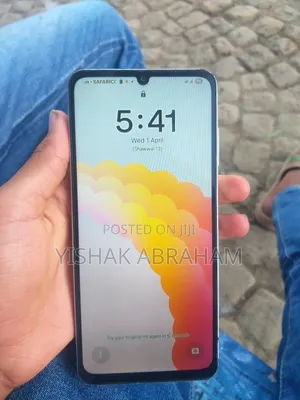 Samsung Galaxy A06 128 GB