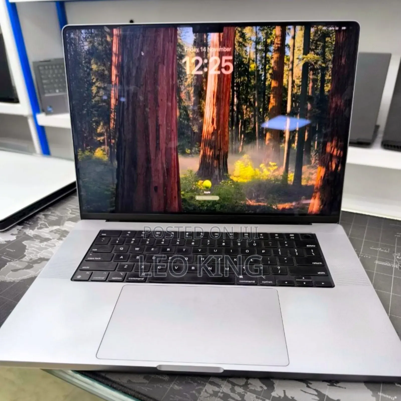 New Laptop Apple MacBook Pro M1 32GB Apple M1 Max SSD 1T