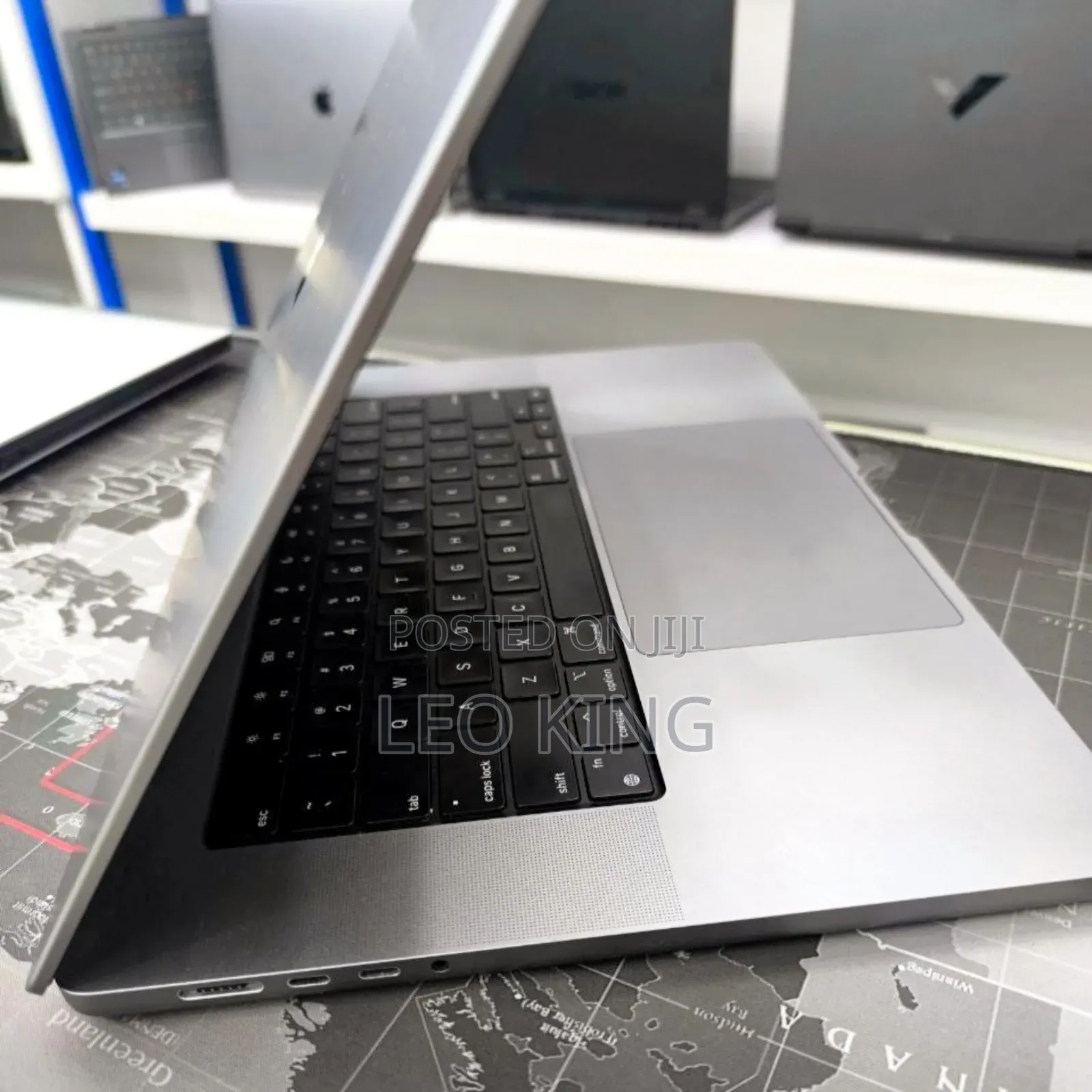 New Laptop Apple MacBook Pro M1 32GB Apple M1 Max SSD 1T