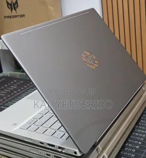 New Laptop HP Pavilion 11 8GB Intel Core i5 SSD 512GB