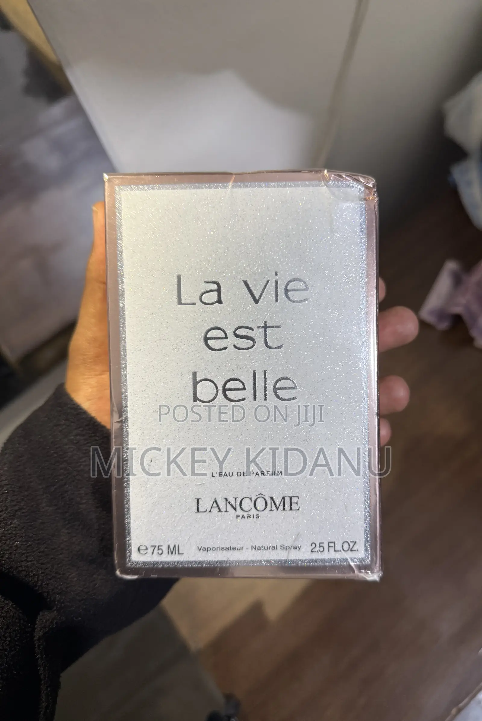 La Vie Est Belle Perfume