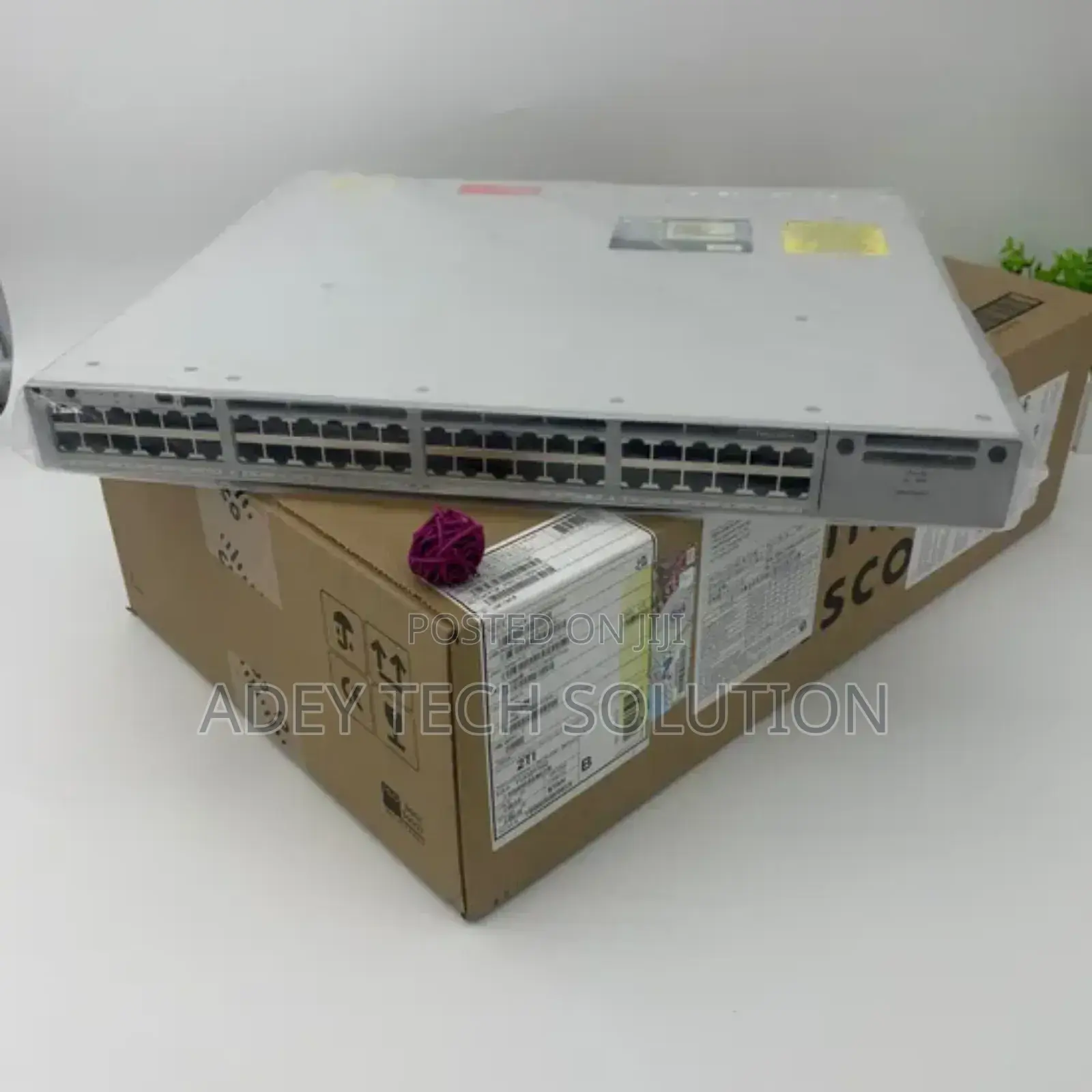 Cisco 48 Port Switch