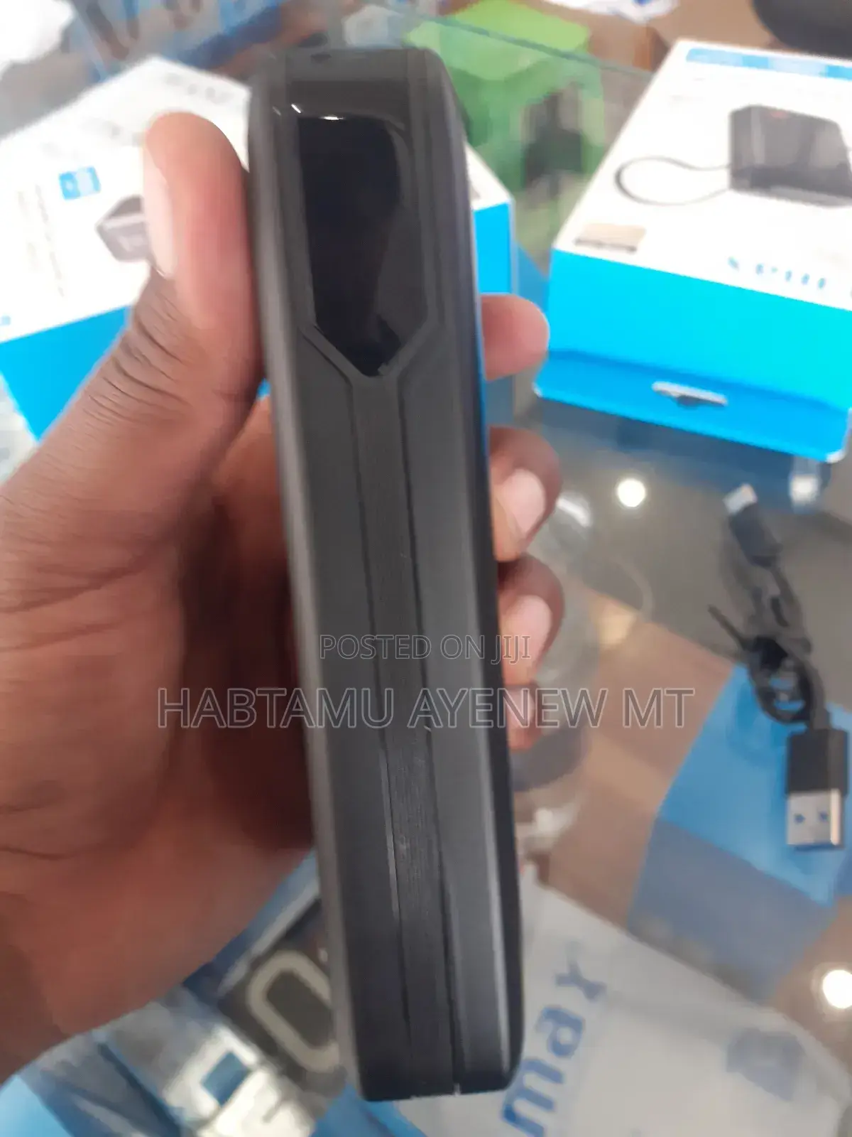 Pc ቻርጅ ማድረግ የሚችል ቲ ማክስ ፓወር ባንክ T-Max Power Bank