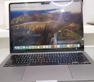 New Laptop Apple MacBook Air 2022 M2 8GB Apple M2 SSD 512GB