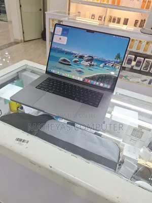 New Laptop Apple MacBook Pro 2021 M1 32GB Apple M1 Max SSD 1T