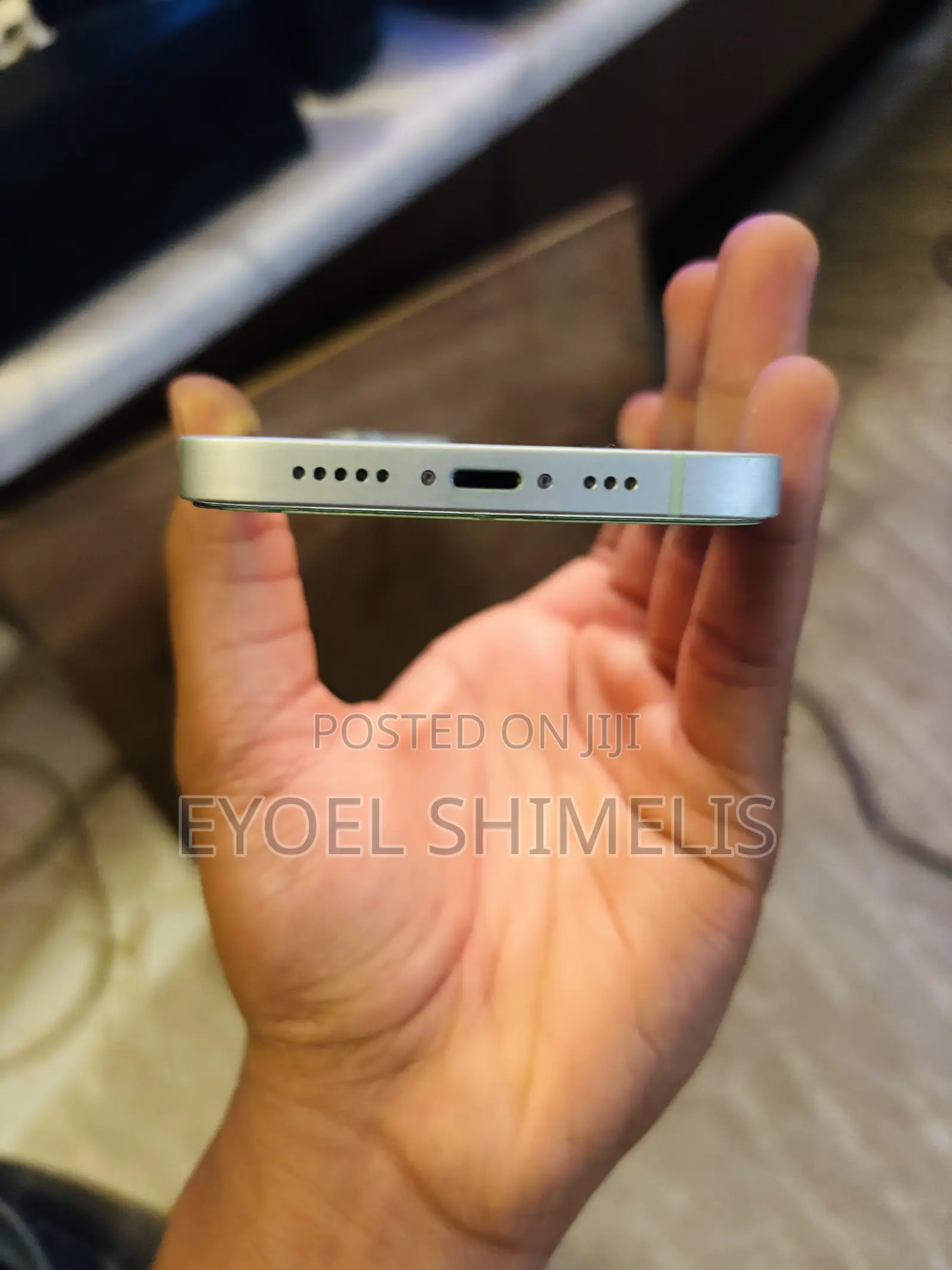 Apple iPhone 12 64 GB
