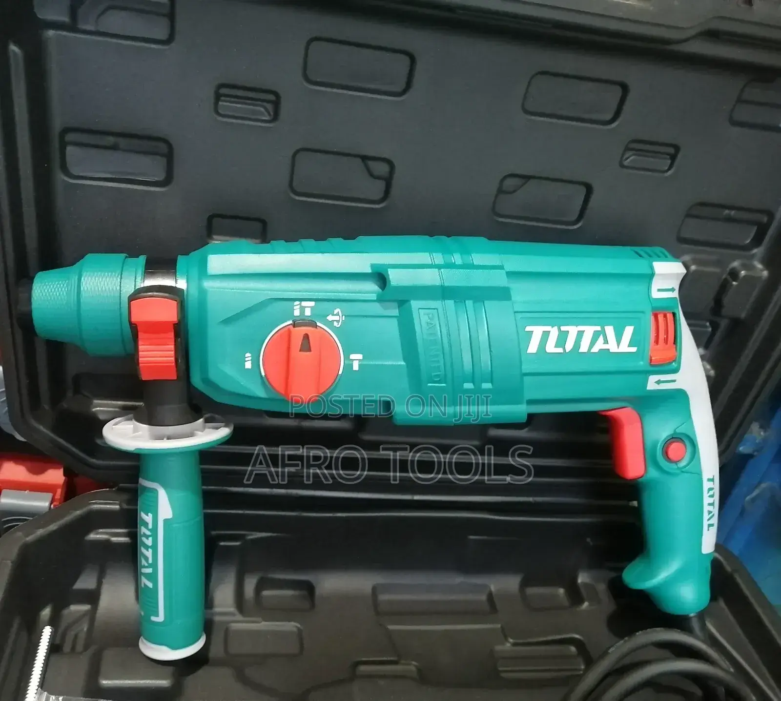 Total 800w Rotary Hammer