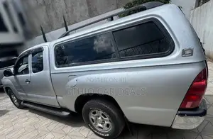 Toyota Tacoma 2008 Silver