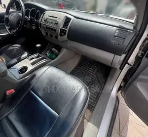 Toyota Tacoma 2008 Silver
