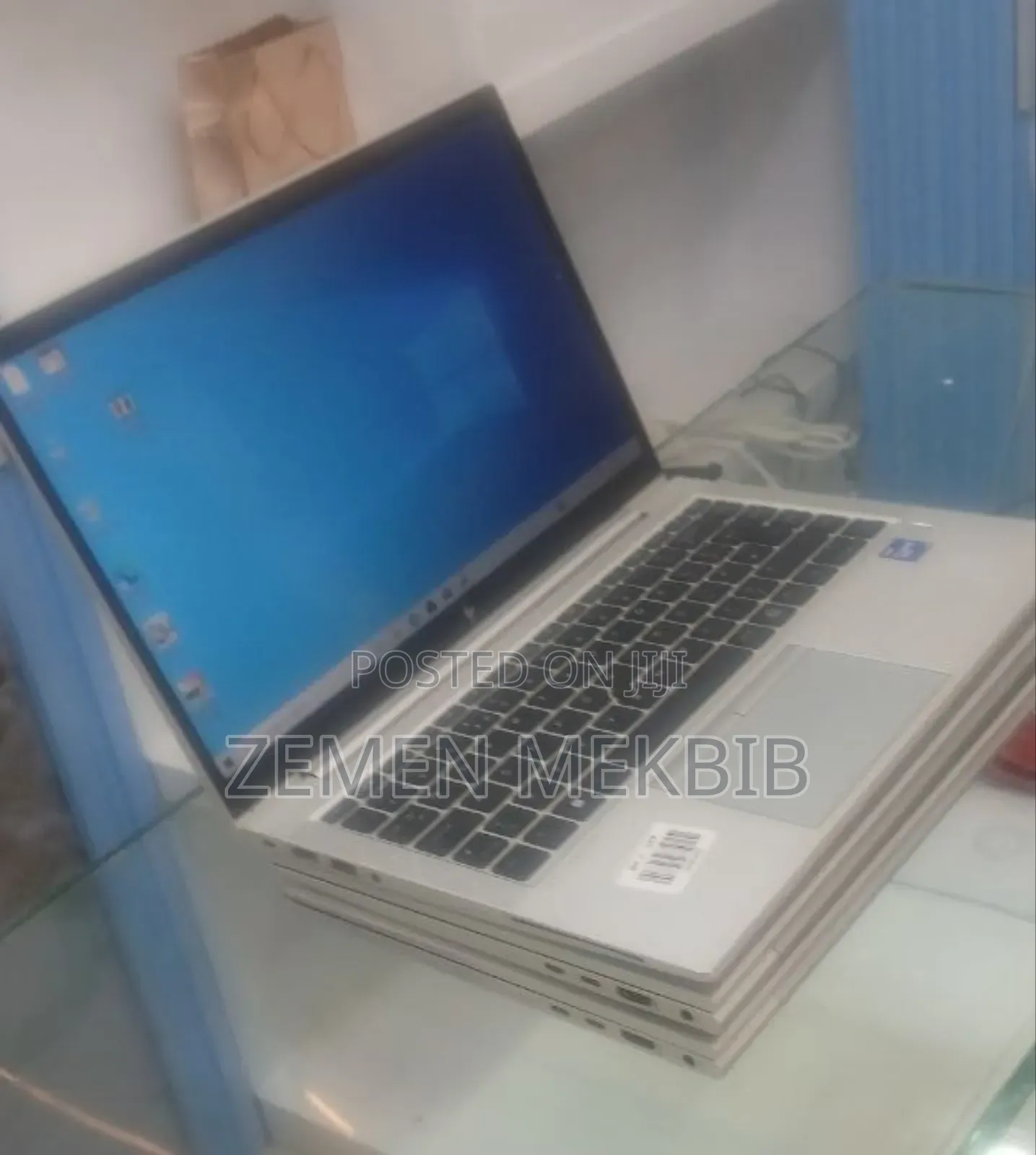 New Laptop HP EliteBook 840 G8 16GB Intel Core i7 SSD 512GB
