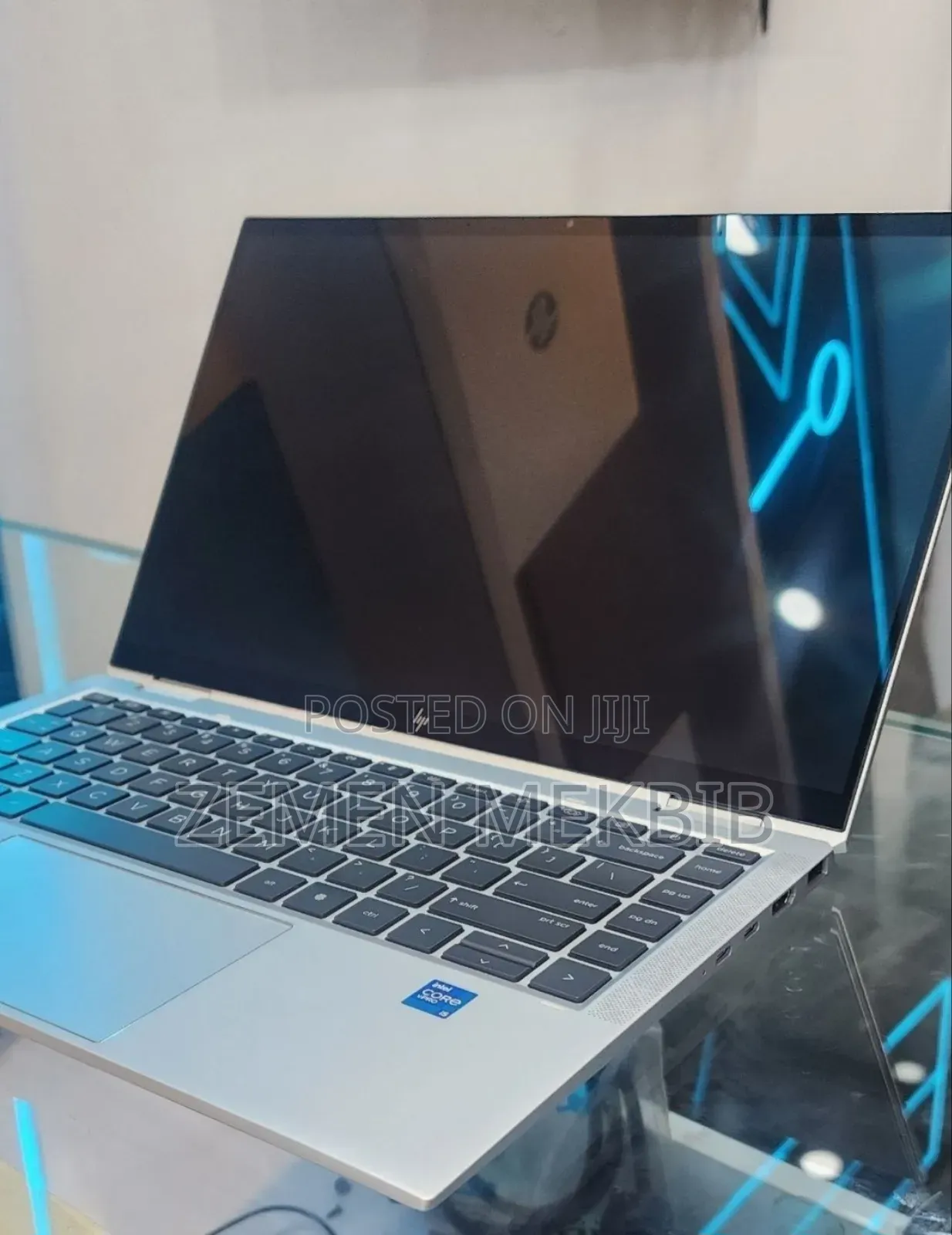 New Laptop HP EliteBook 1040 G8 16GB Intel Core i5 SSD 512GB