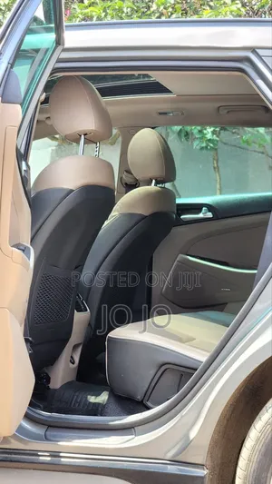 Hyundai Tucson 2020 Pink