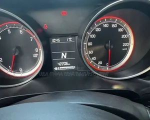 Suzuki Swift 2021 Off white
