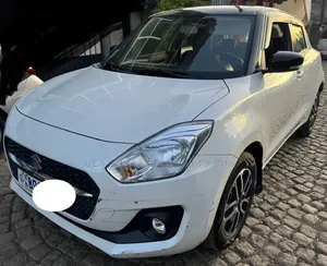 Suzuki Swift 2021 Off white