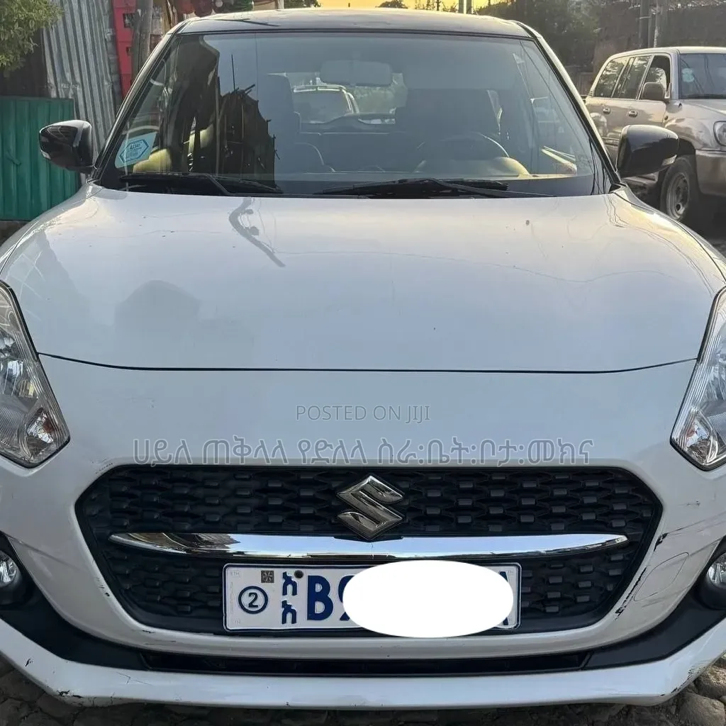 Suzuki Swift 2021 Off white